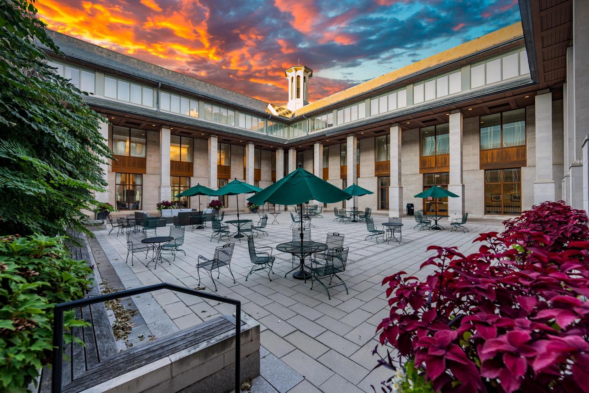 The Knight Center At Washington University University City Exterior foto